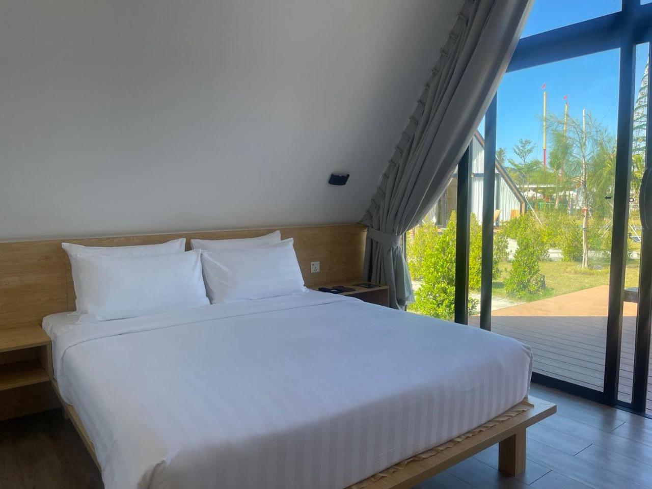 Summer Bay Beach Club & Cabins Sihanoukville By Preference Εξωτερικό φωτογραφία